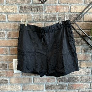 Black shorts.